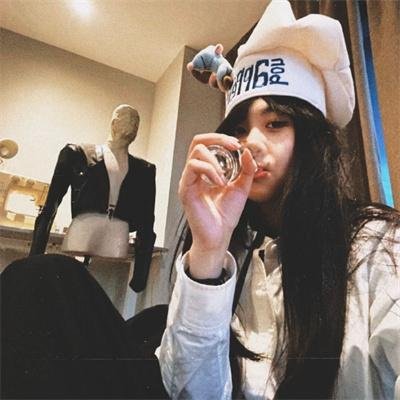 前程似锦的女孩